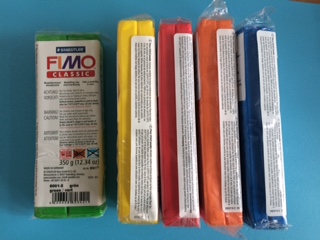 FIMO Classic, blok 350 g  -  rôzne farby DOPREDAJ